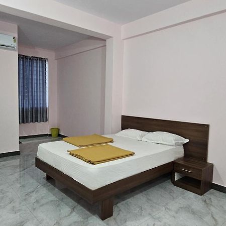 Golden Palace Residency Belagula 외부 사진