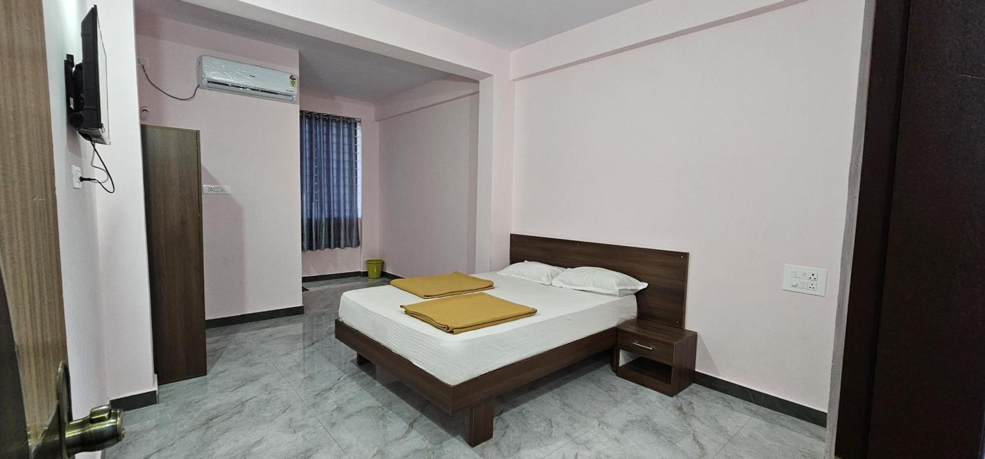 Golden Palace Residency Belagula 외부 사진